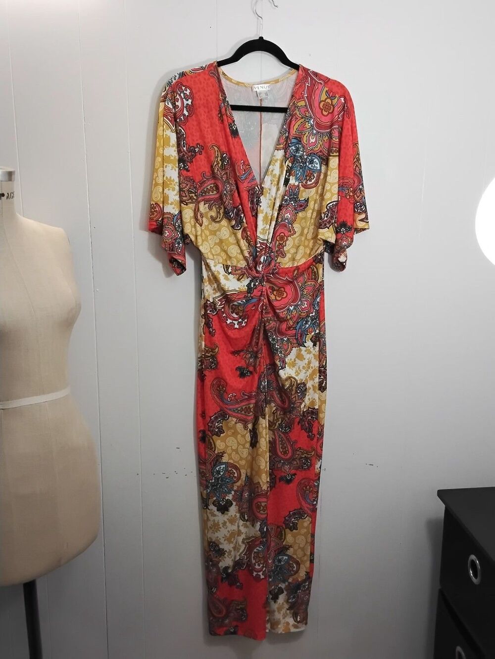 Preowned Venus Tank Bodycon Multicolor front Split  Midi/maxi Dress Size Medium